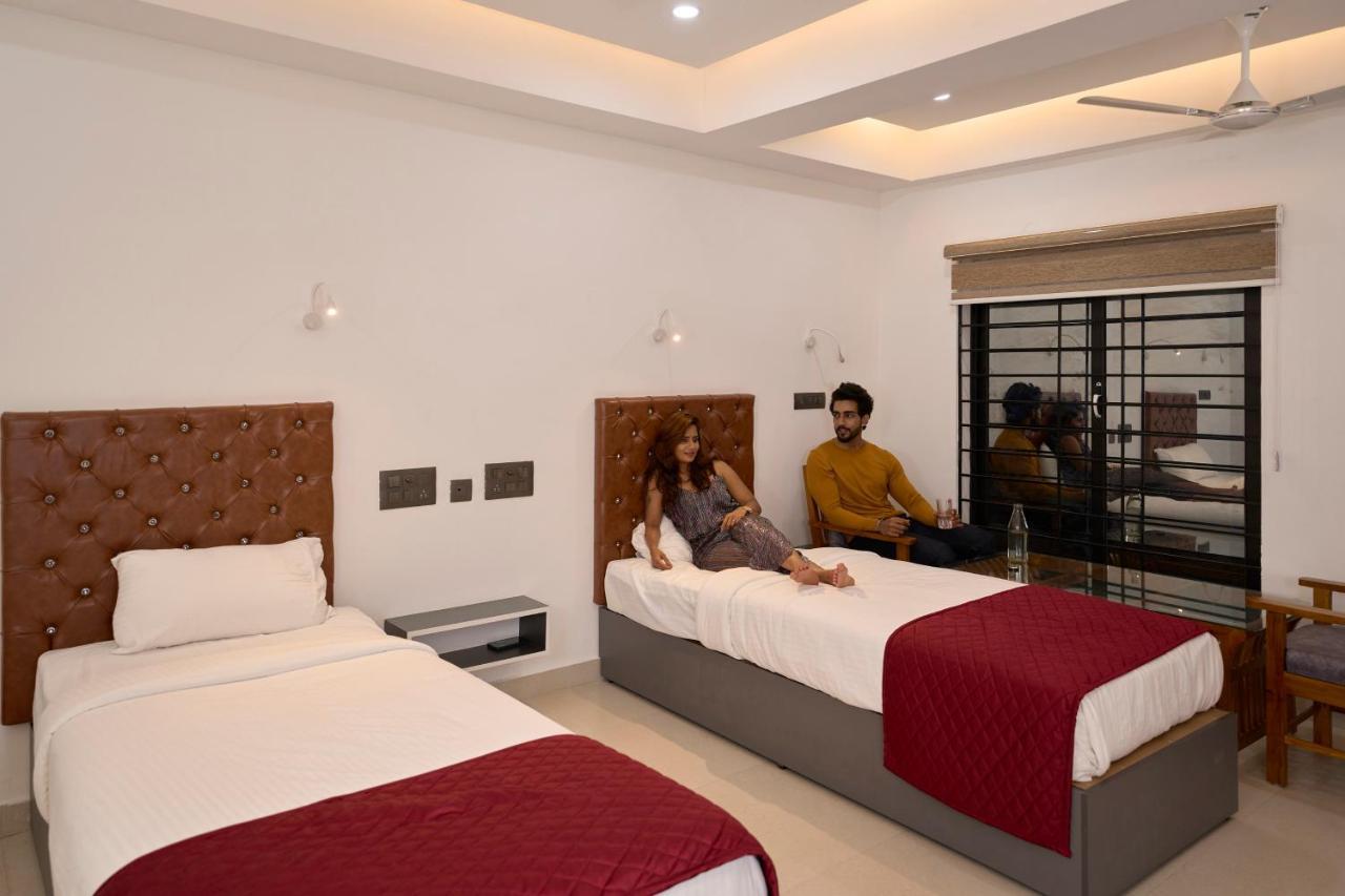 Venice Iva Residency Alappuzha ภายนอก รูปภาพ