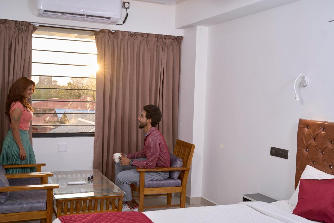 Venice Iva Residency Alappuzha ภายนอก รูปภาพ