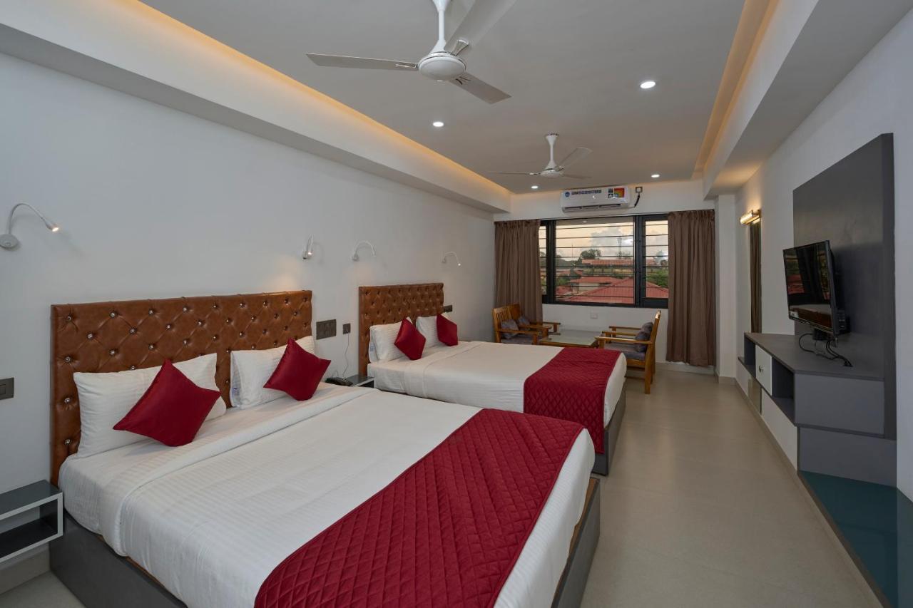 Venice Iva Residency Alappuzha ภายนอก รูปภาพ
